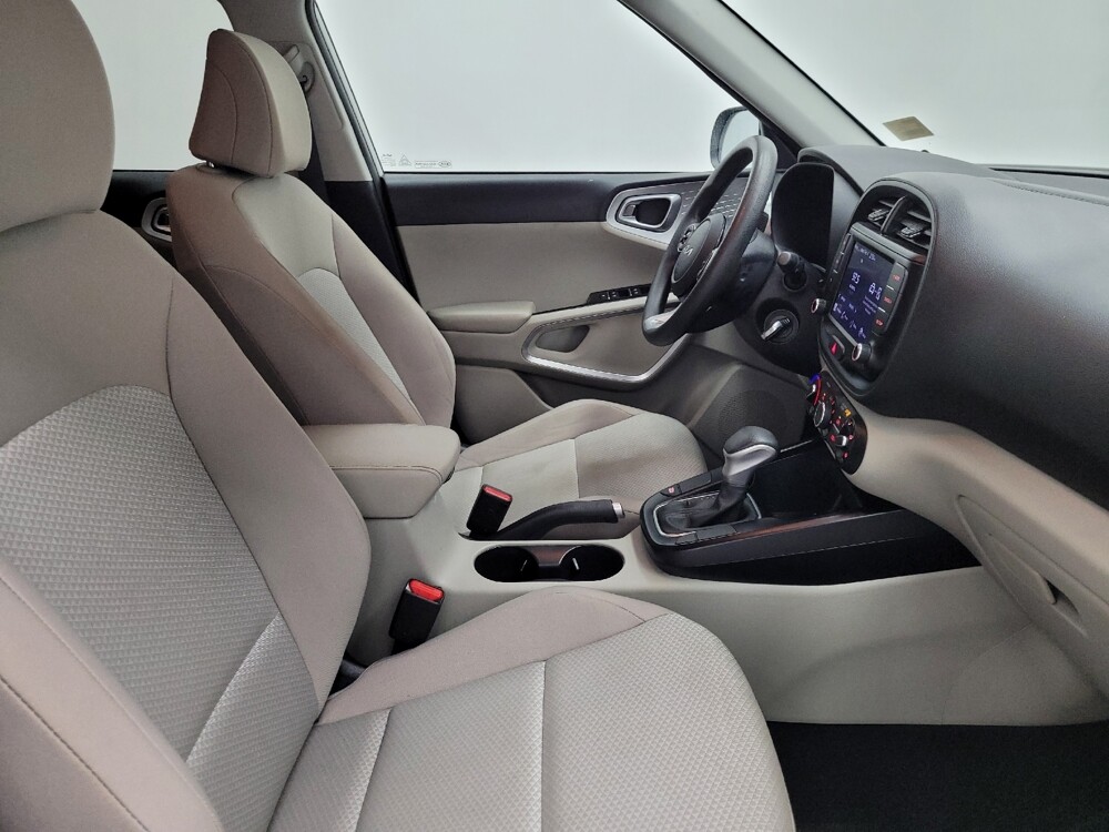 2022 Kia Soul in Las Vegas, NV 89102 - 18110617 21