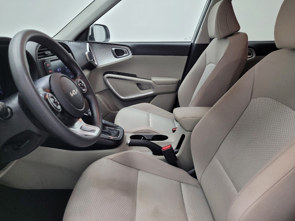 2022 Kia Soul in Las Vegas, NV 89102 - 18110617 17