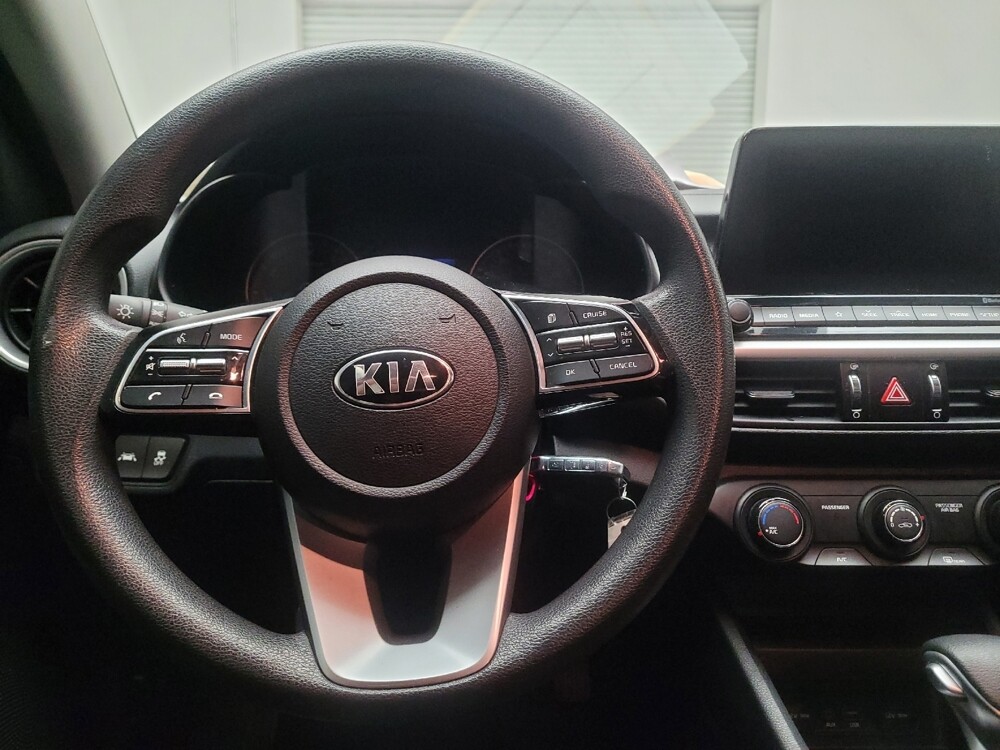 2020 Kia Forte in Montclair, CA 91763 - 18110622 22