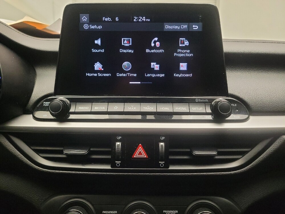 2020 Kia Forte in Montclair, CA 91763 - 18110622 25