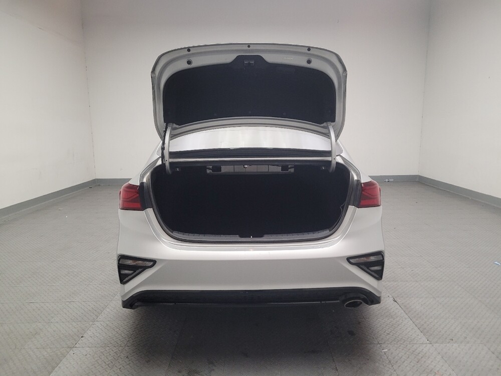 2020 Kia Forte in Montclair, CA 91763 - 18110622 29