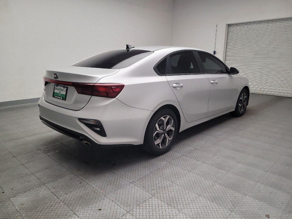 2020 Kia Forte in Montclair, CA 91763 - 18110622 9