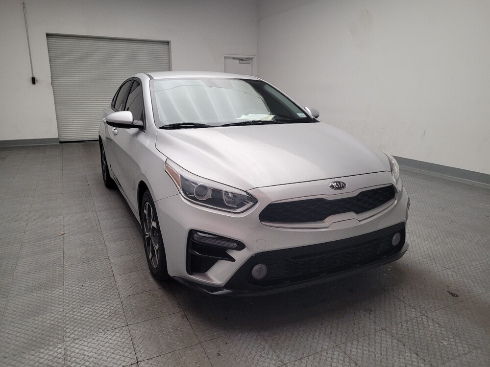 2020 Kia Forte in Montclair, CA 91763 - 18110622 14