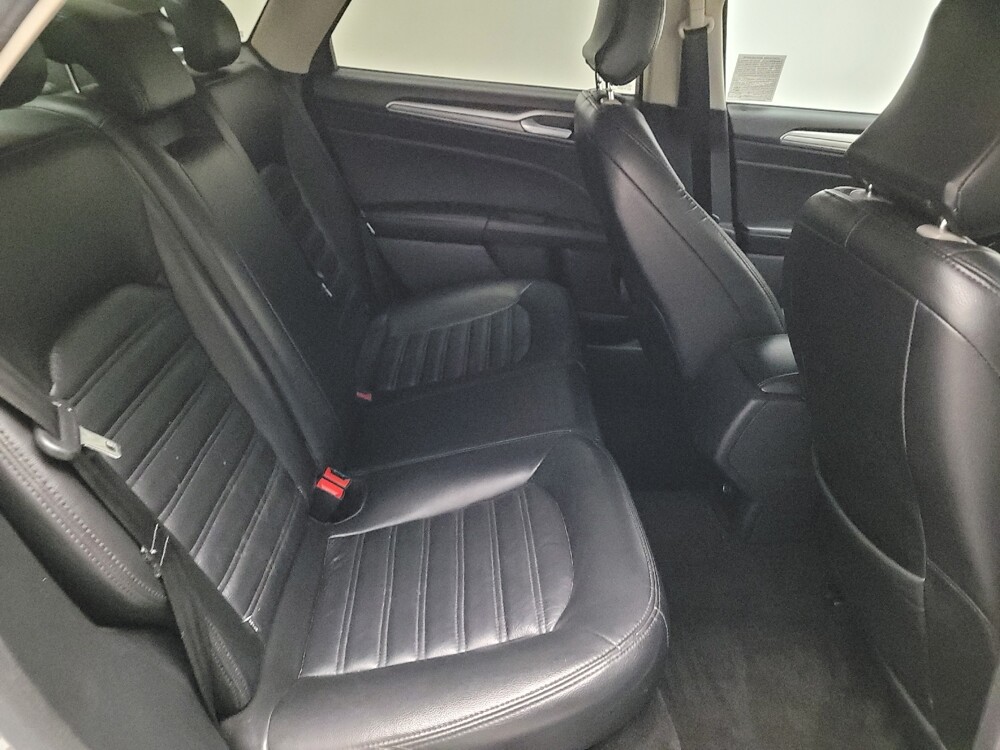 2019 Ford Fusion in Montclair, CA 91763 - 18110624 19