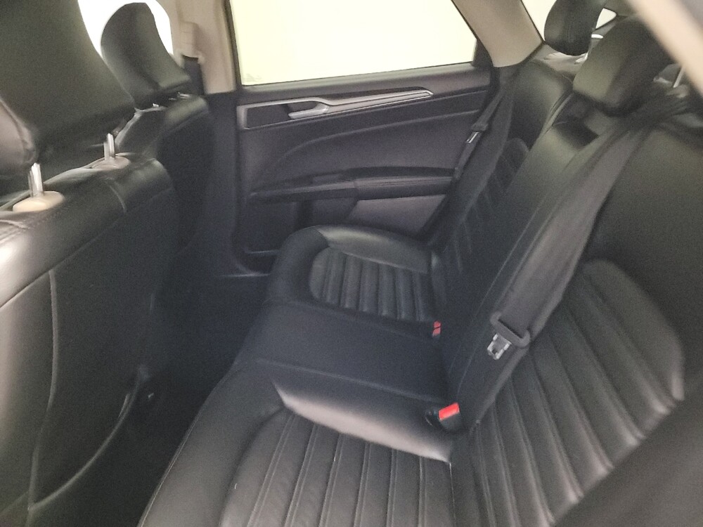 2019 Ford Fusion in Montclair, CA 91763 - 18110624 18