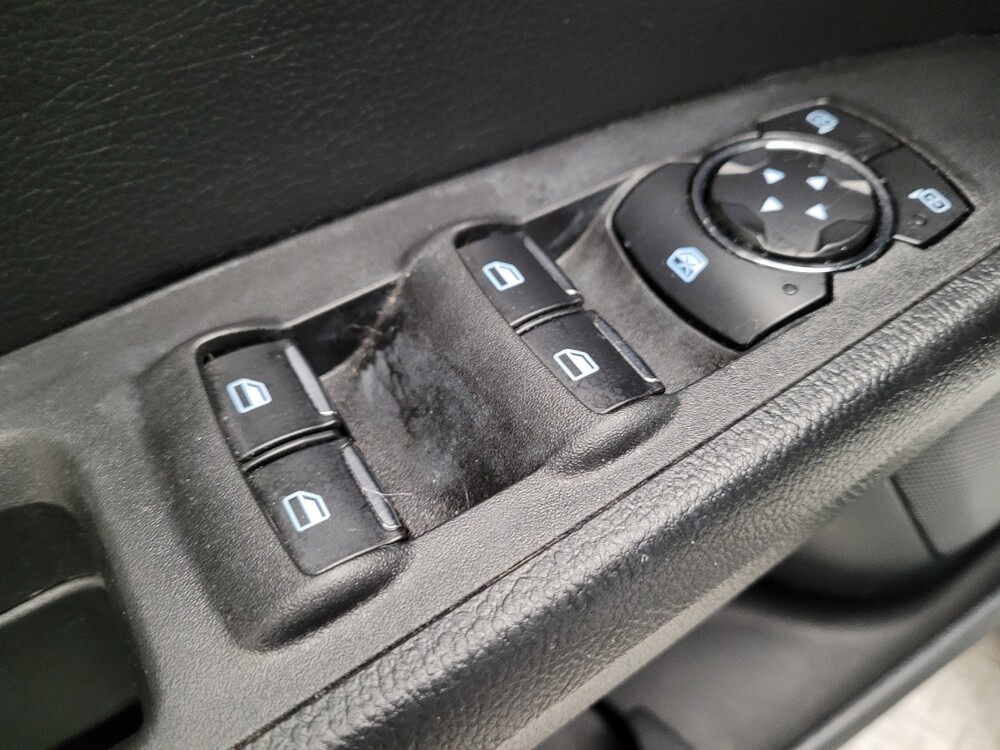 2019 Ford Fusion in Montclair, CA 91763 - 18110624 27