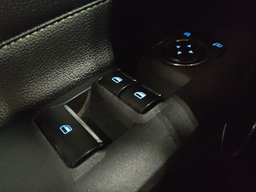 2017 Ford Mustang in Jacksonville, FL 32210 - 18110631 27