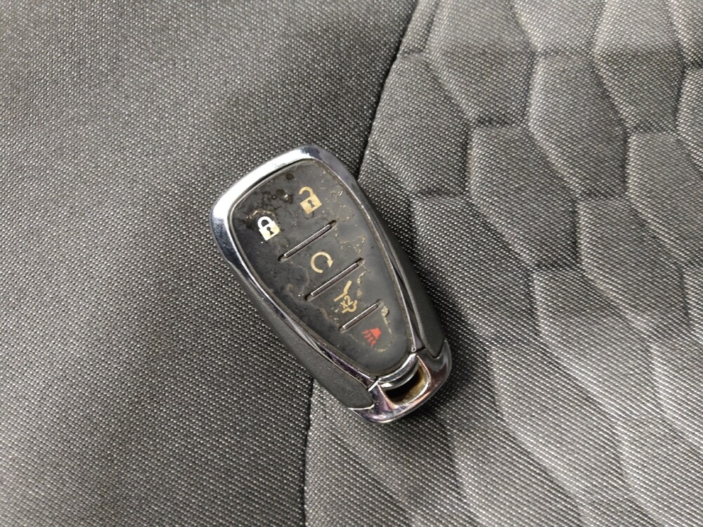 2019 Chevrolet Equinox in Raleigh, NC 27604 - 18110635 32