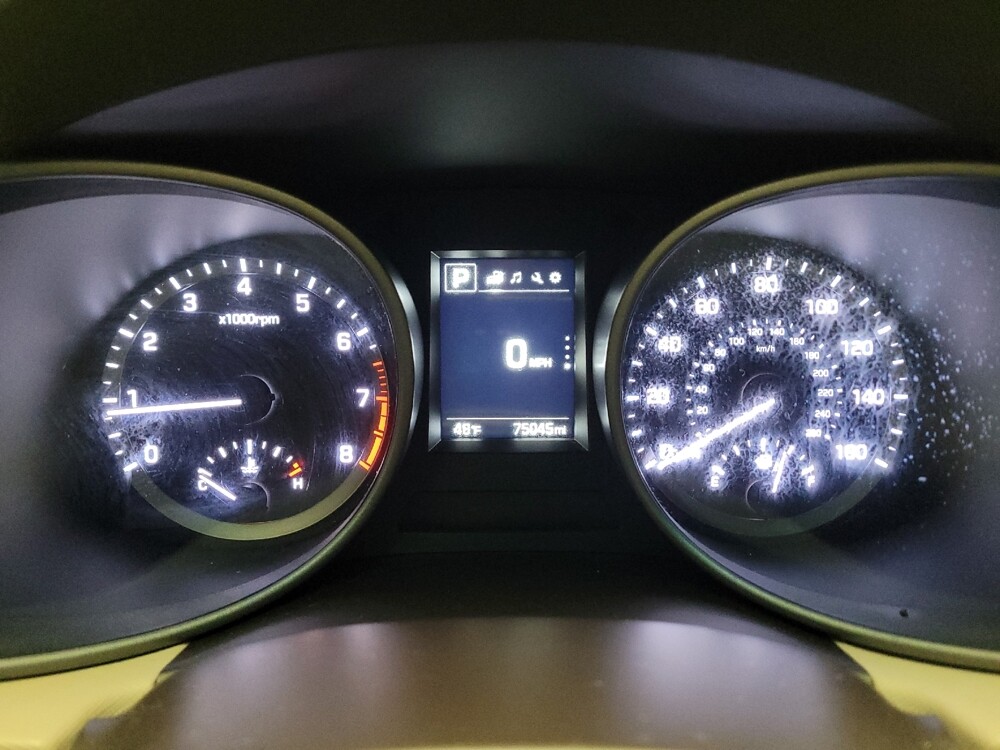 2018 Hyundai Santa Fe in Torrance, CA 90504 - 18110639 23