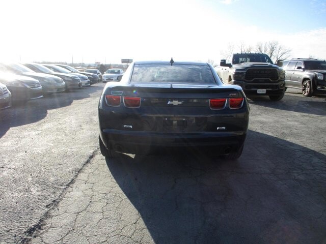 2013 Chevrolet Camaro in Oak Grove, MO 64075 - 18110640 6