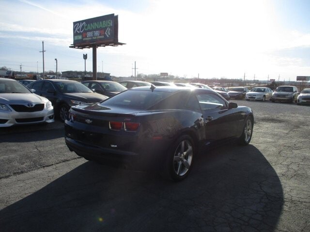 2013 Chevrolet Camaro in Oak Grove, MO 64075 - 18110640 5