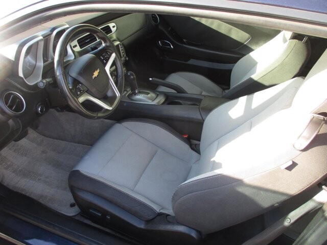 2013 Chevrolet Camaro in Oak Grove, MO 64075 - 18110640 9