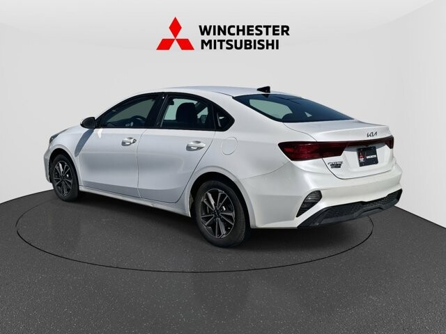 2024 Kia Forte in Winchester, VA 22602 - 18110653 4