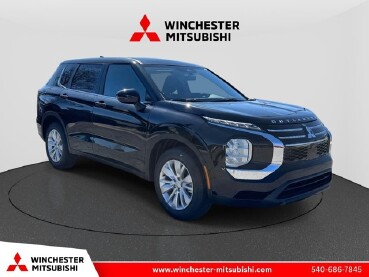 2026 Mitsubishi Outlander in Winchester, VA 22602
