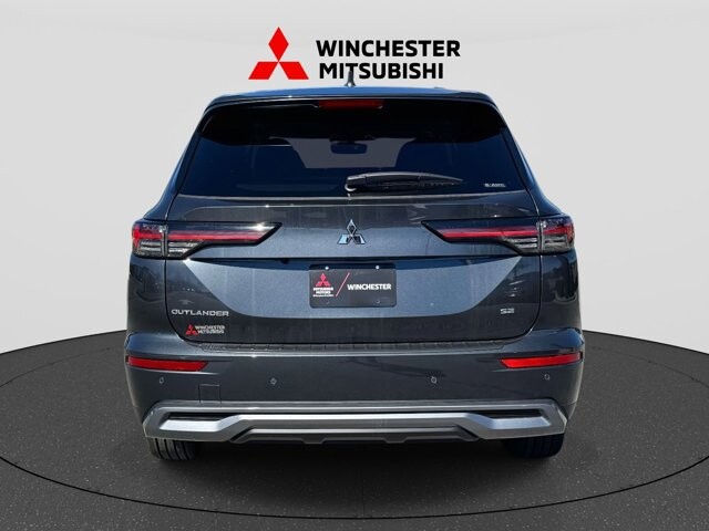 2026 Mitsubishi Outlander in Winchester, VA 22602 - 18110657 3