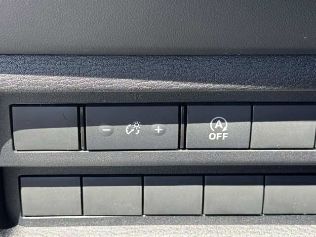 2026 Mitsubishi Outlander in Winchester, VA 22602 - 18110657 25