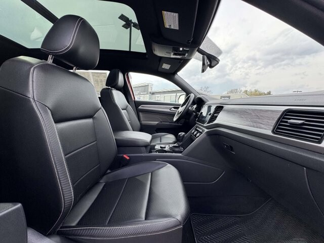 2023 Volkswagen Atlas in Winchester, VA 22602 - 18110658 9