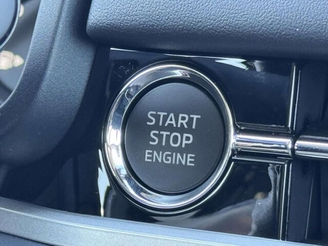 2026 Mitsubishi Outlander in Winchester, VA 22602 - 18110659 23