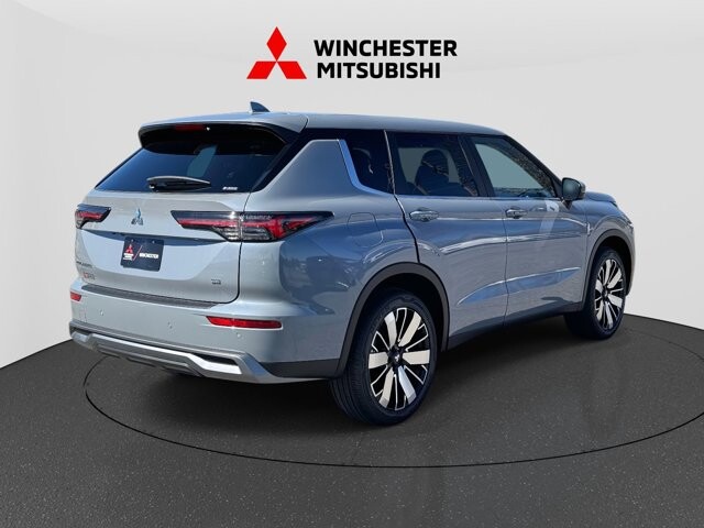 2026 Mitsubishi Outlander in Winchester, VA 22602 - 18110659 2