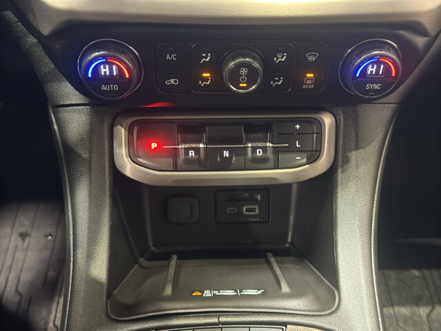 2020 GMC Acadia in Burlington, WI 53105 - 18110661 33