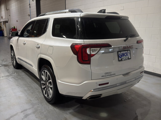 2020 GMC Acadia in Burlington, WI 53105 - 18110661 3