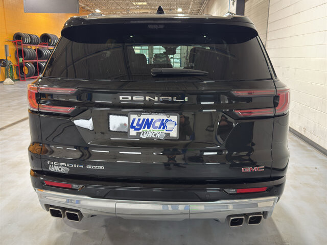 2024 GMC Acadia in Burlington, WI 53105 - 18110663 4