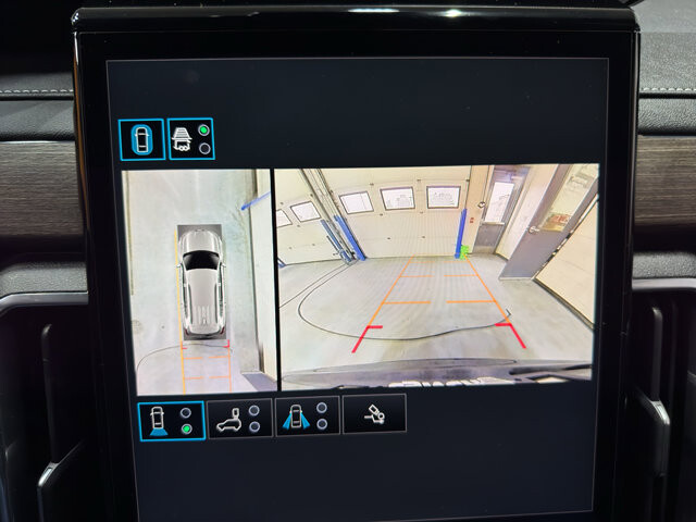 2024 GMC Acadia in Burlington, WI 53105 - 18110663 31