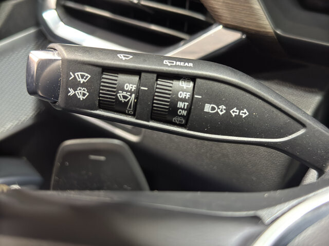 2024 GMC Acadia in Burlington, WI 53105 - 18110663 27