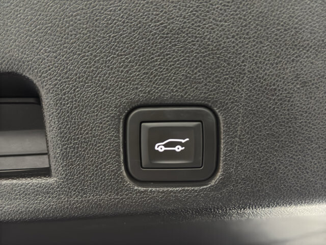 2024 GMC Acadia in Burlington, WI 53105 - 18110663 24