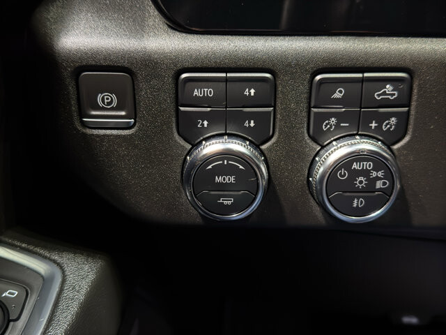 2024 GMC Sierra 1500 in Burlington, WI 53105 - 18110669 38