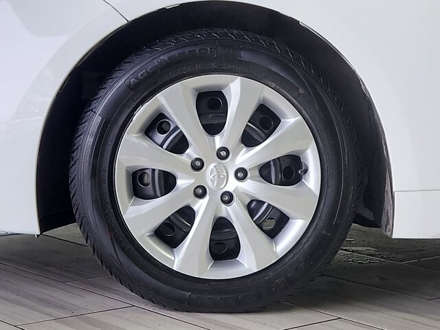 2024 Toyota Corolla in Cinnaminson, NJ 08077 - 18110672 9