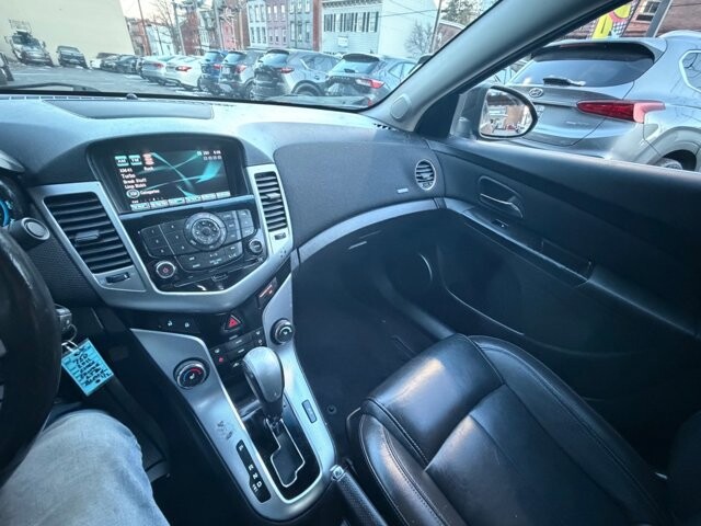 2011 Chevrolet Cruze in Pottsville, PA 17901 - 18110673 12