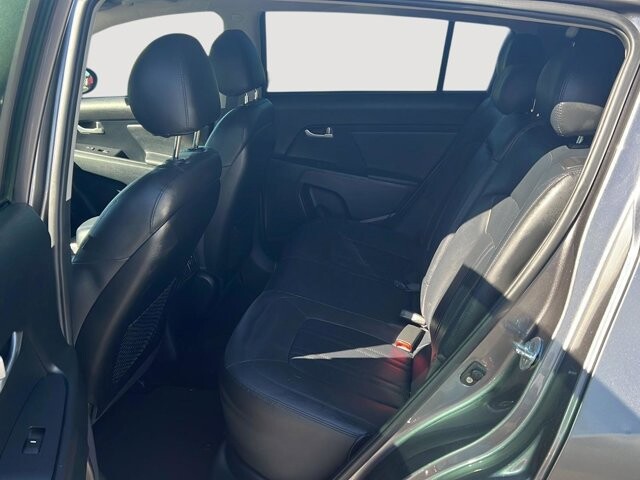 2016 Kia Sportage in Mesa, AZ 85212 - 18110680 16