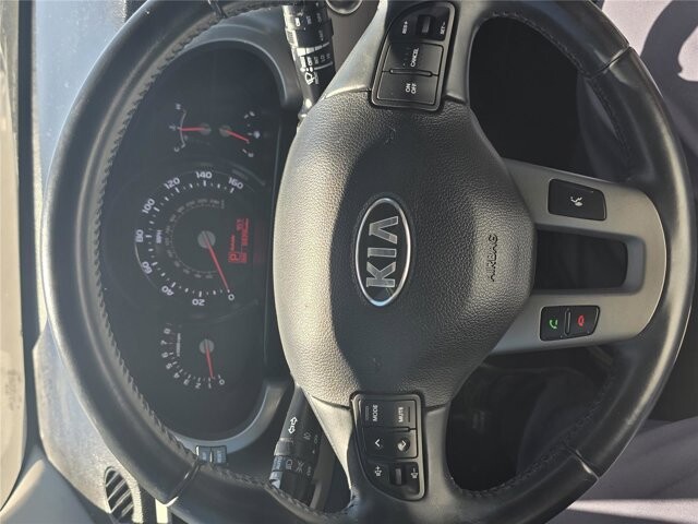 2016 Kia Sportage in Mesa, AZ 85212 - 18110680 16