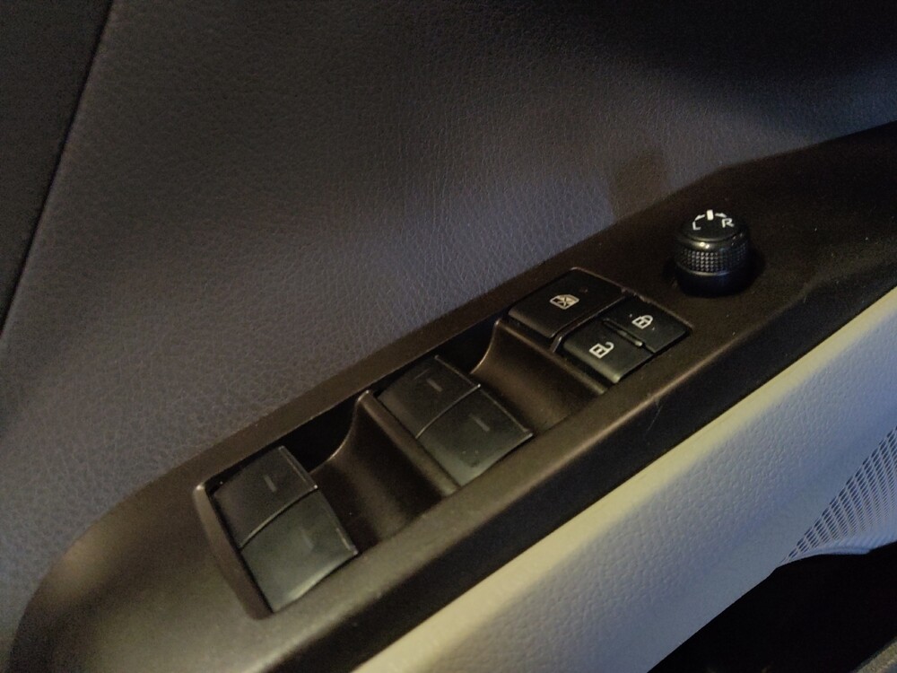 2023 Toyota Camry in Glendale, AZ 85301 - 18110682 27