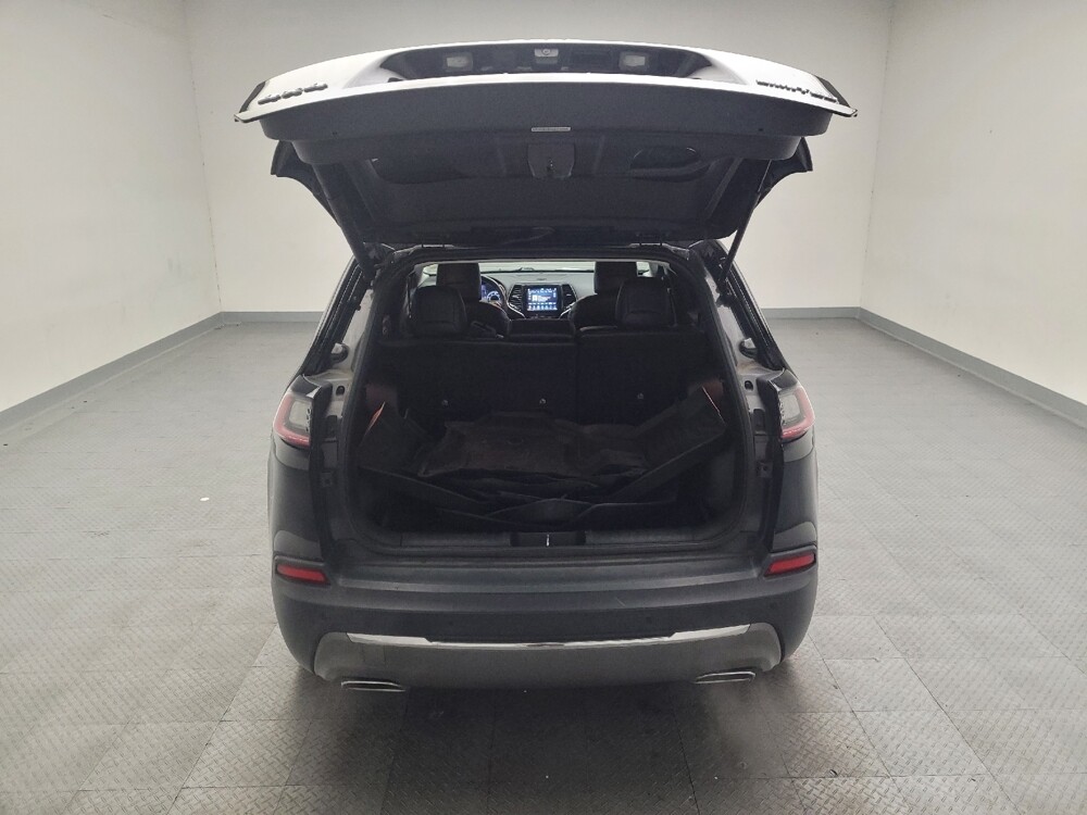 2019 Jeep Cherokee in Downey, CA 90241 - 18110683 29