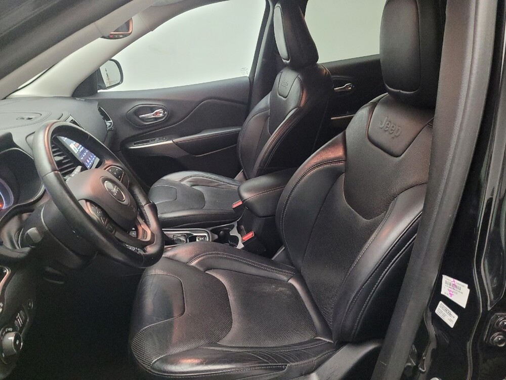 2019 Jeep Cherokee in Downey, CA 90241 - 18110683 17