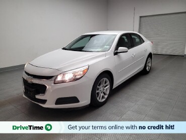 2016 Chevrolet Malibu in Riverside, CA 92504