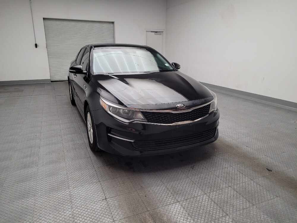 2016 Kia Optima in Riverside, CA 92504 - 18110686 14