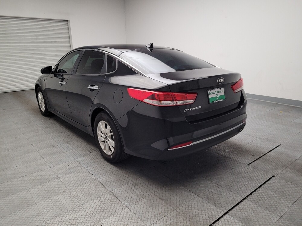2016 Kia Optima in Riverside, CA 92504 - 18110686 5