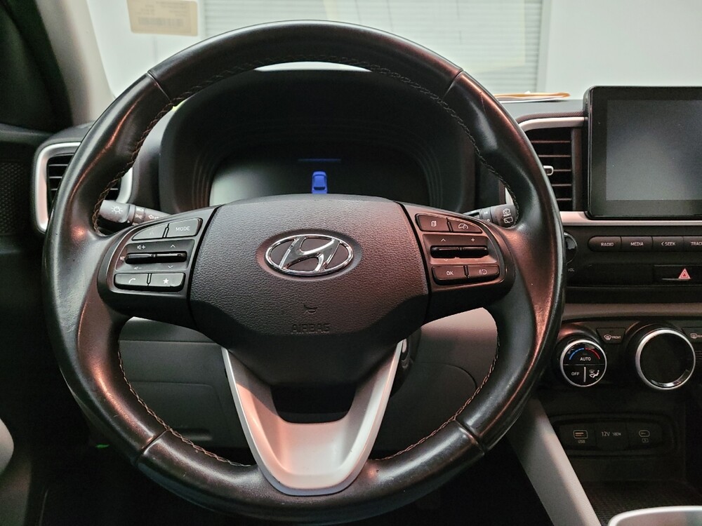 2023 Hyundai Venue in Riverside, CA 92504 - 18110688 22