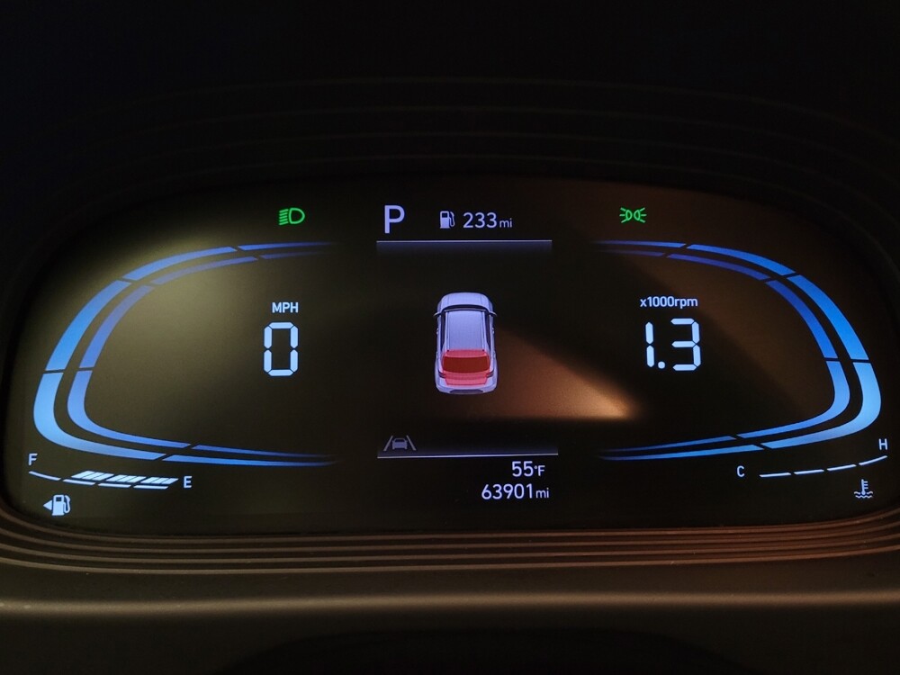 2023 Hyundai Venue in Riverside, CA 92504 - 18110688 23