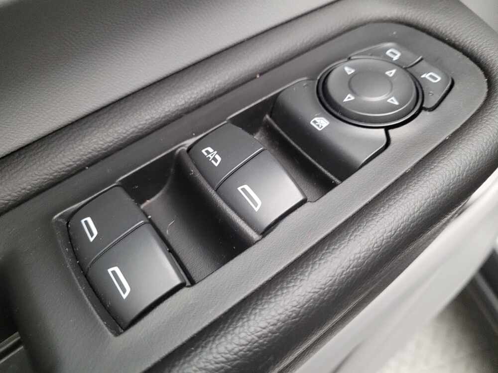 2023 GMC Terrain in Torrance, CA 90504 - 18110689 27