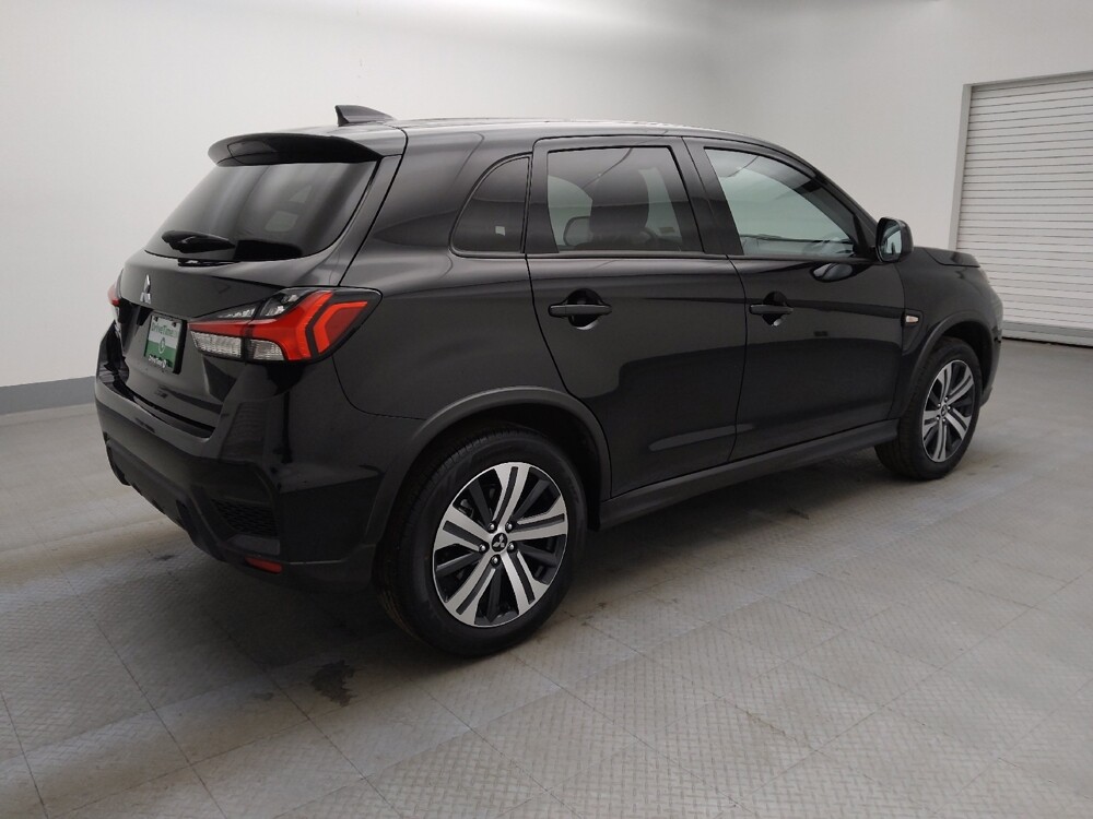 2025 Mitsubishi Outlander Sport in Lakewood, CO 80215 - 18110692 10