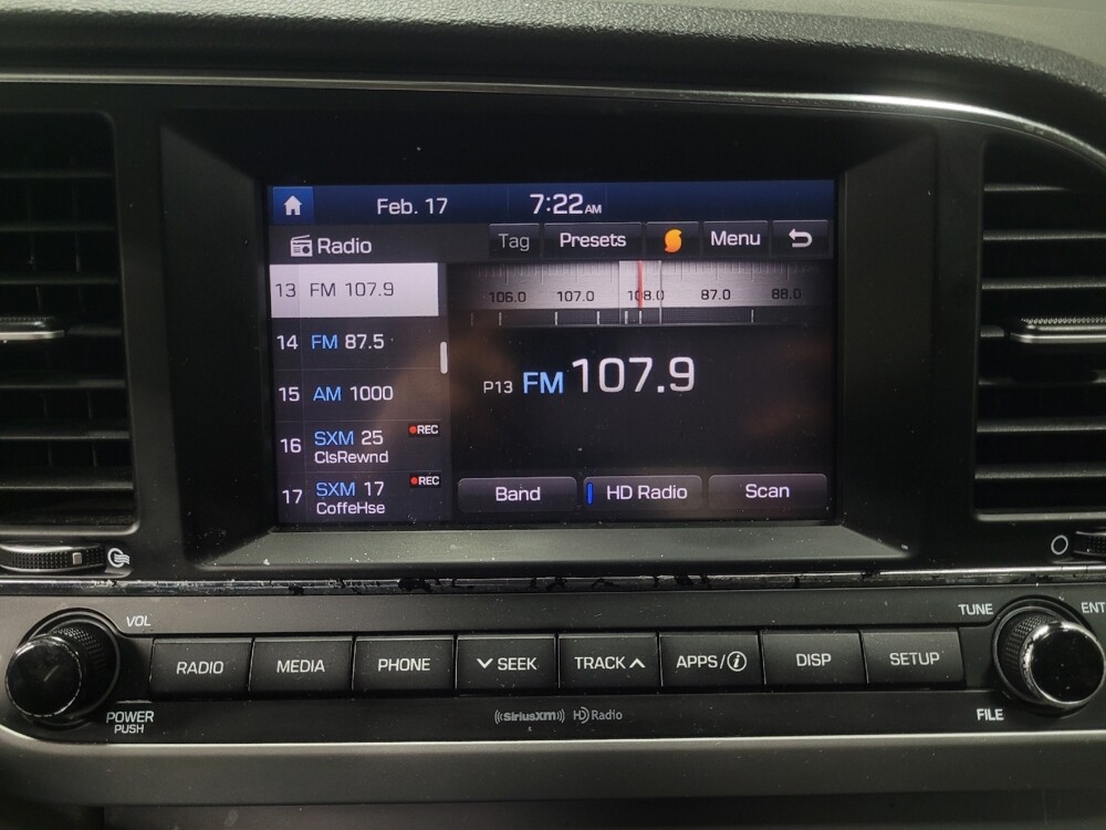 2017 Hyundai Elantra in Macon, GA 31210 - 18110694 25