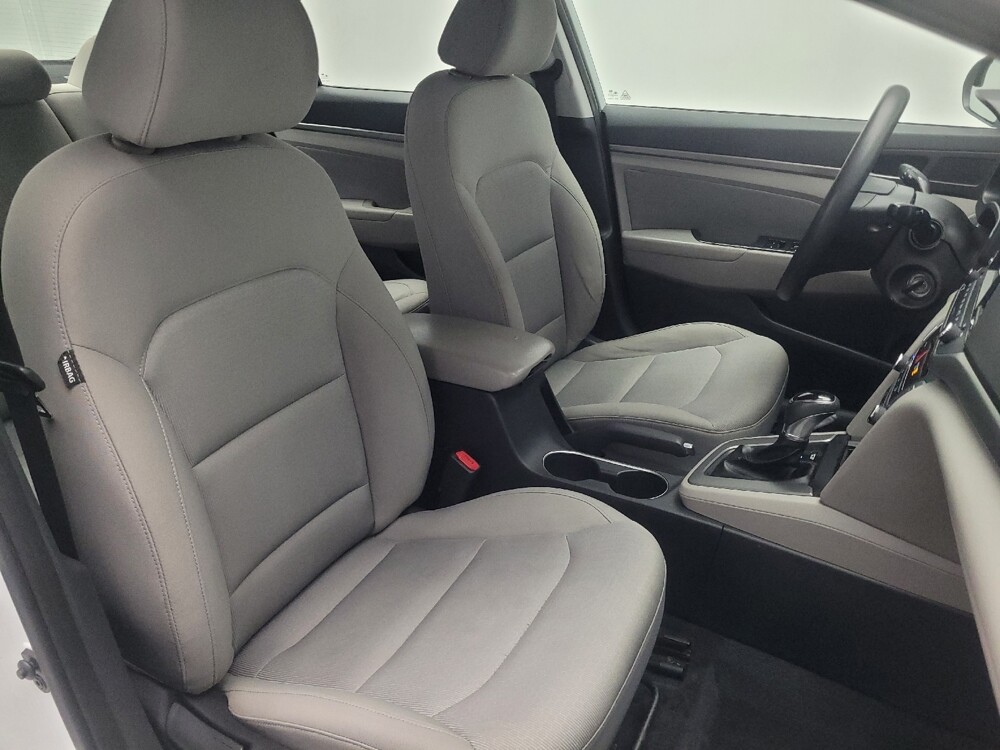 2017 Hyundai Elantra in Macon, GA 31210 - 18110694 21