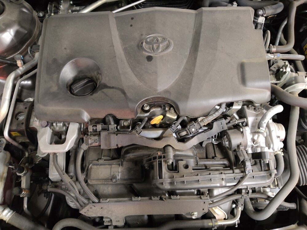 2021 Toyota Camry in Knoxville, TN 37923 - 18110701 30