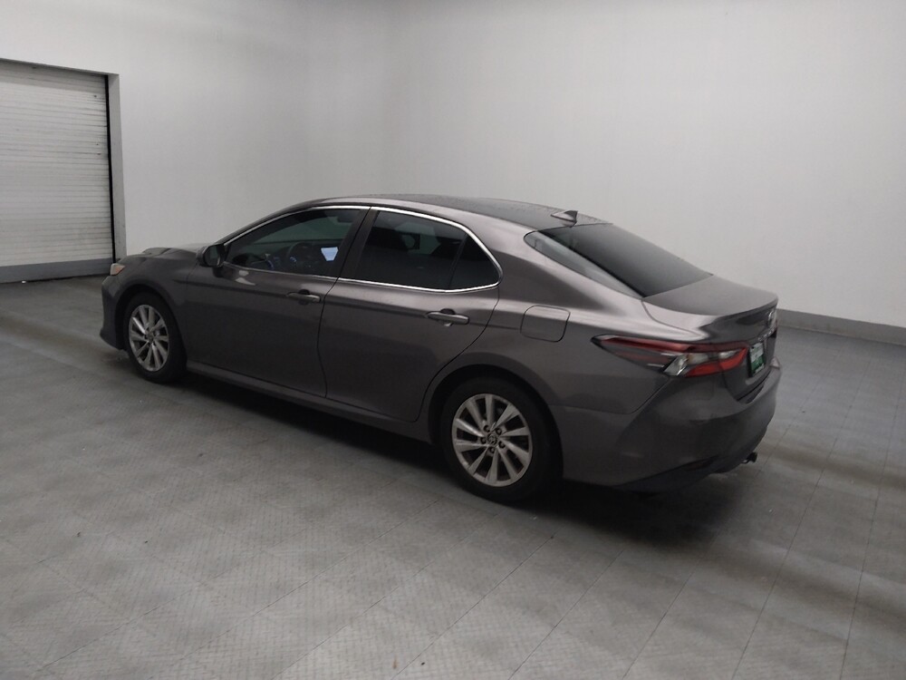 2021 Toyota Camry in Knoxville, TN 37923 - 18110701 3
