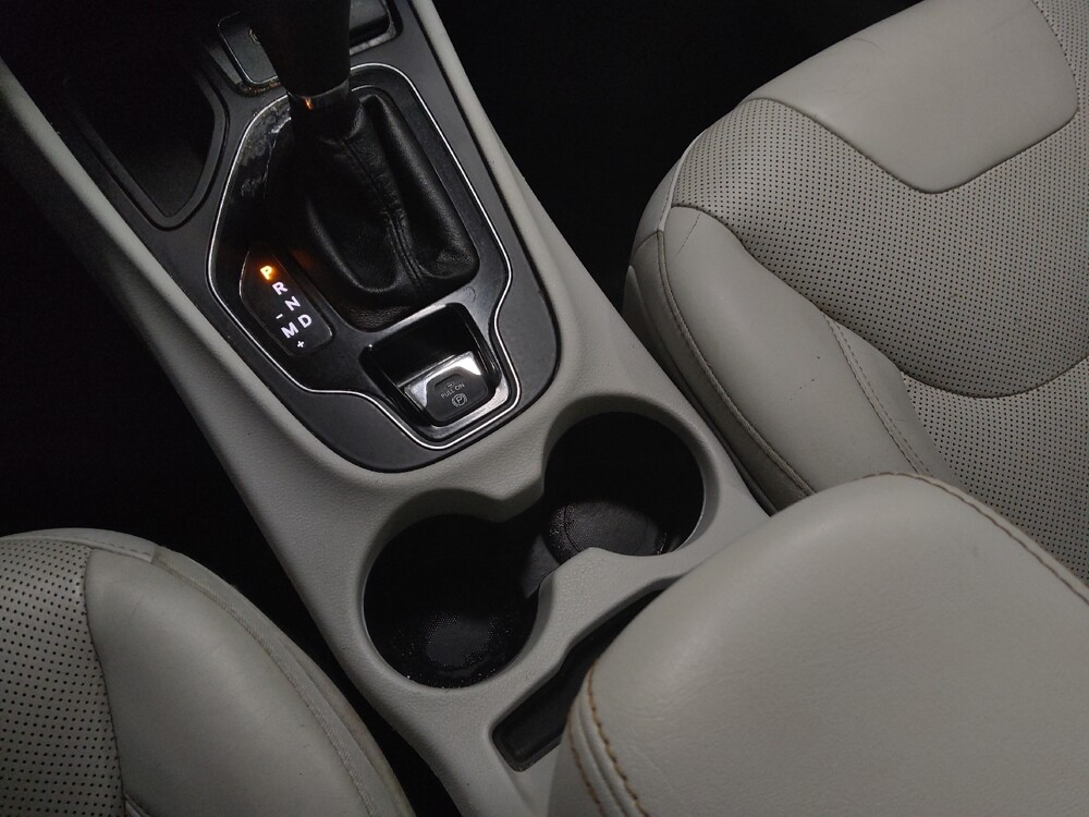 2019 Jeep Cherokee in Union City, GA 30291 - 18110703 26