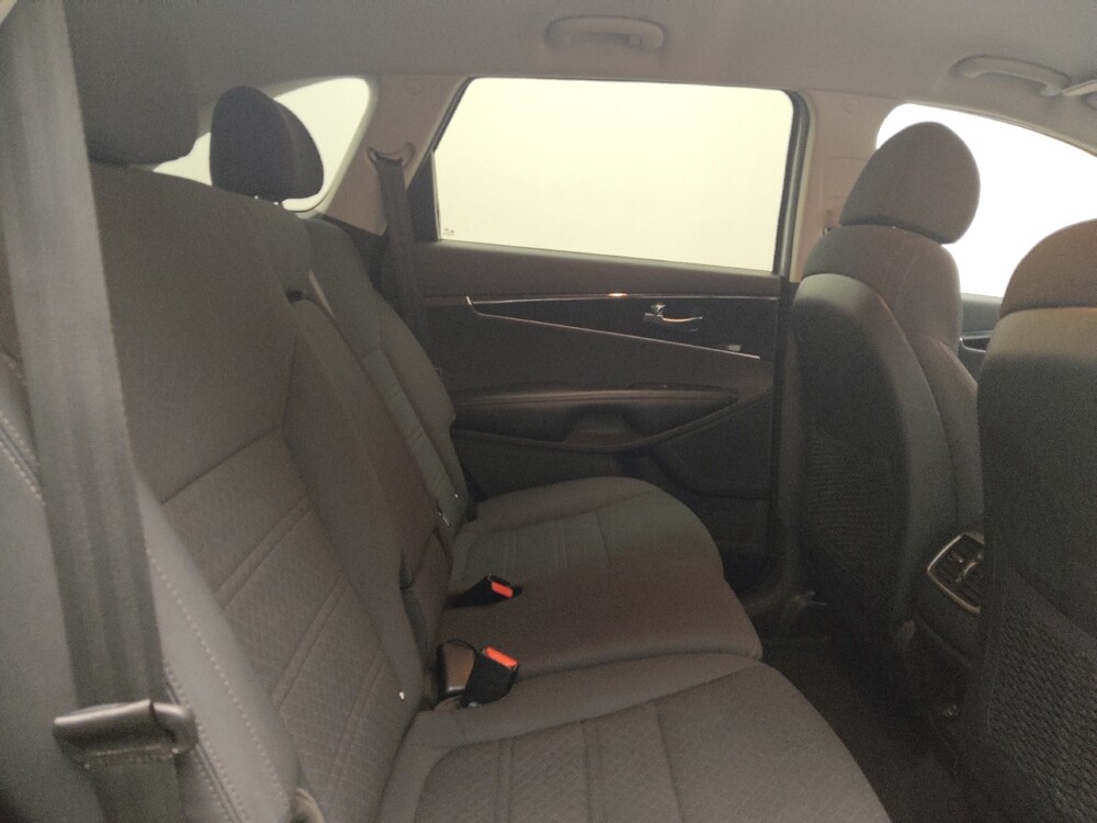 2018 Kia Sorento in Pelham, AL 35124 - 18110712 19